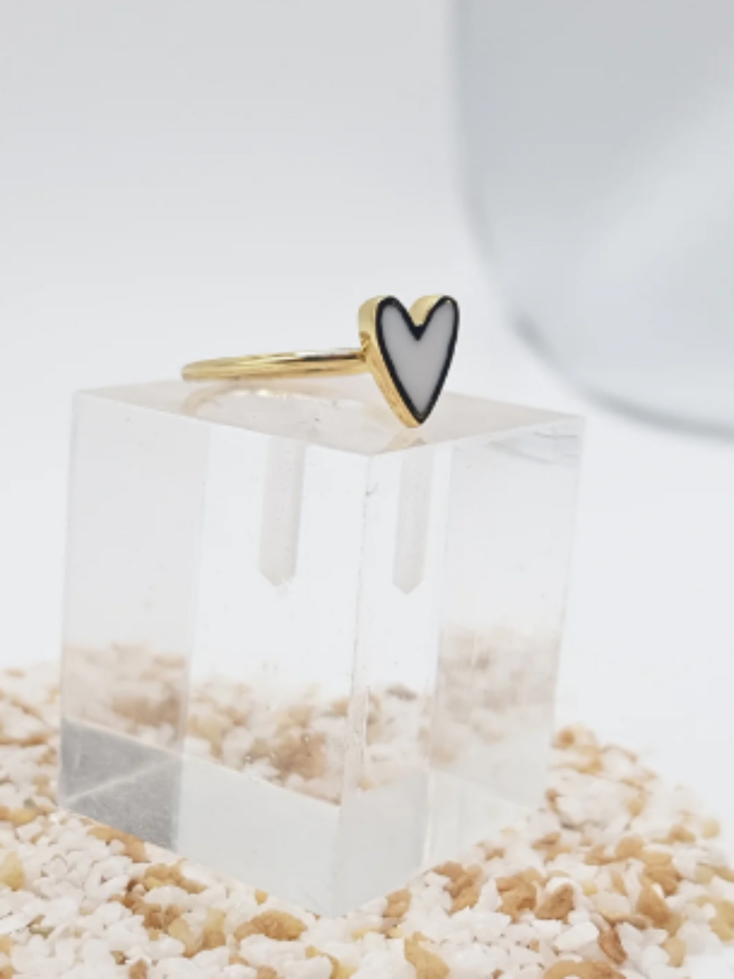 Full Heart Ring